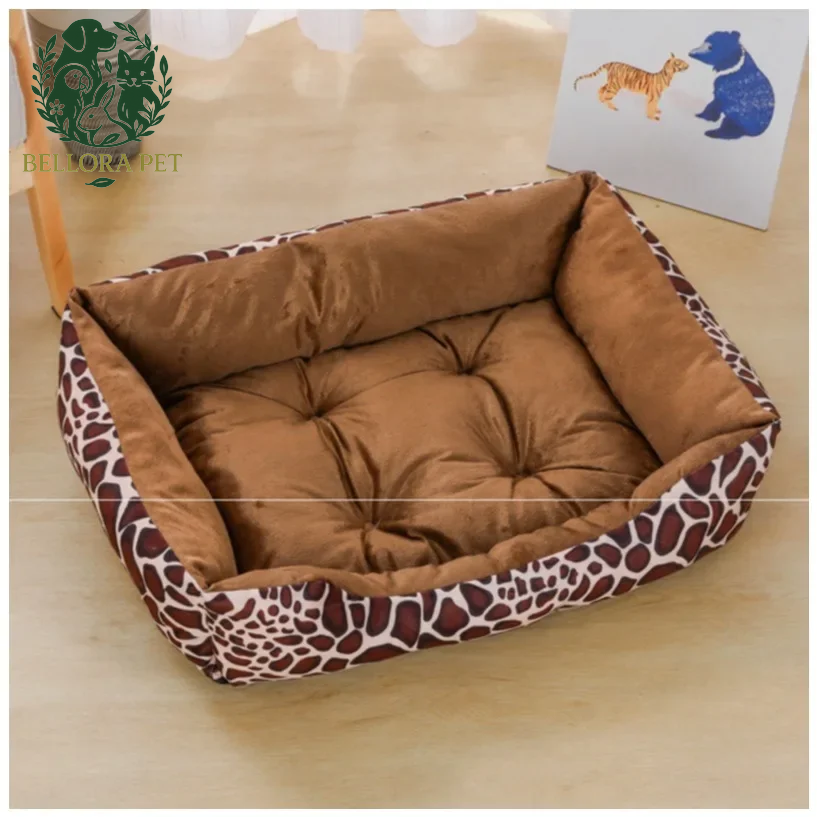 Pawfect Plaza™ – Plush Square Sofa Bed for Cats & Small Dogs
