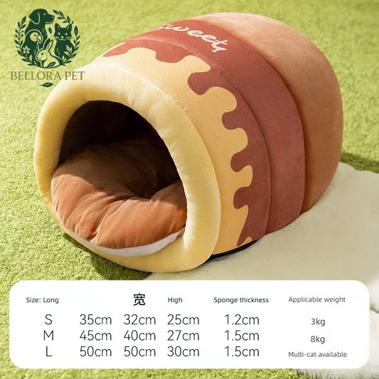 Reindeer Cozy Tunnel Cat Bed – Plush Winter Hideaway & Playhouse